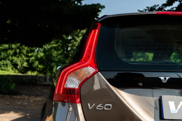 Volvo V60 Cross Country 2.0 D3 Momentum 31