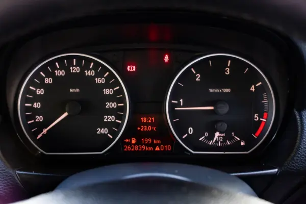 BMW 118 d 12