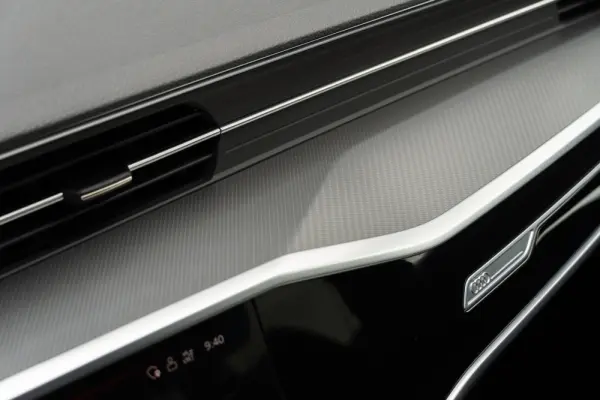 Audi A6 Avant 40 TDI S tronic 42