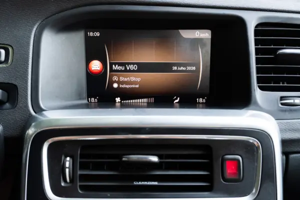Volvo V60 Cross Country 2.0 D3 Momentum 15