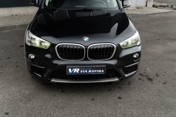 BMW X1 16 d sDrive Advantage 31