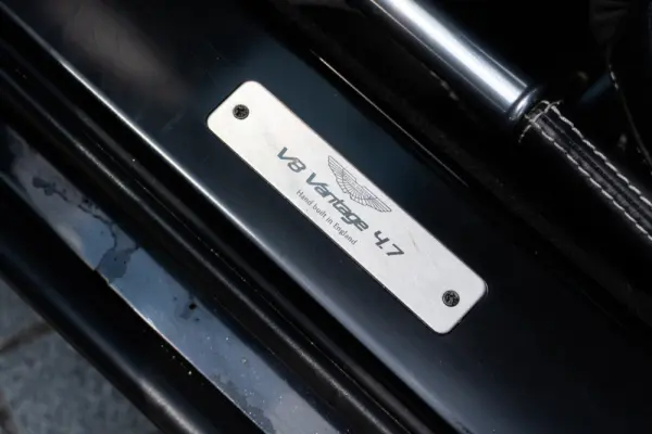 Aston Martin Vantage Coupe Sportshift 36