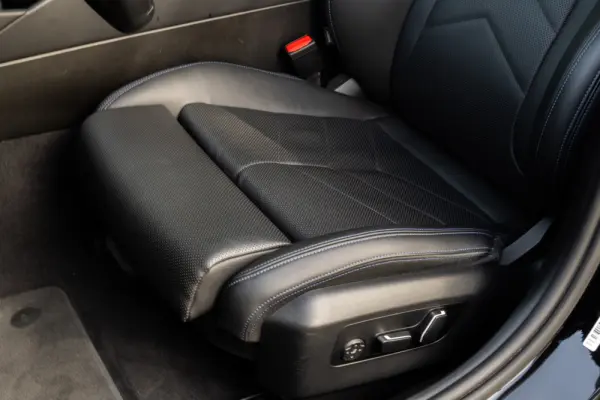 BMW i5 eDrive40 Pack Desportivo M 54
