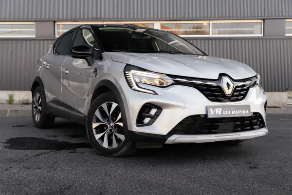 Renault Captur 1.6 E-Tech Plug-In Intens 3