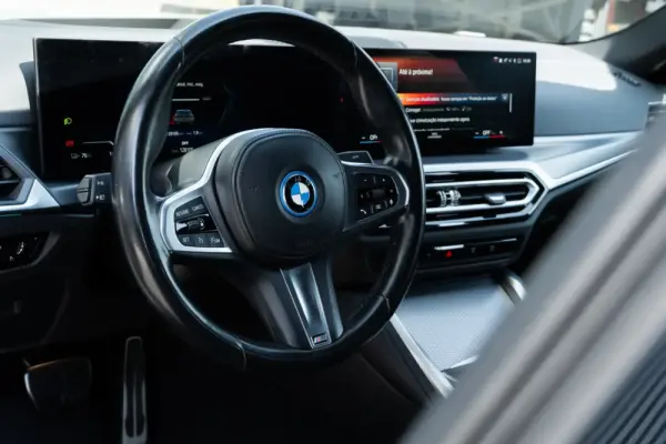 BMW i4 eDrive40 Pack Desportivo M 10
