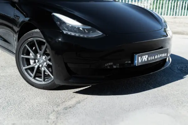 Tesla Model 3 Standard Range Plus RWD 25