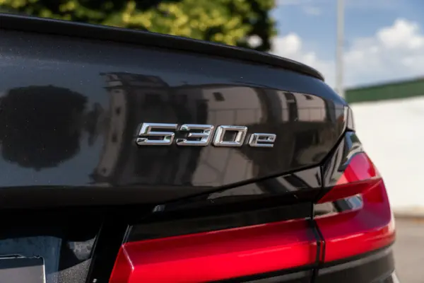 BMW 530 e Pack M 42