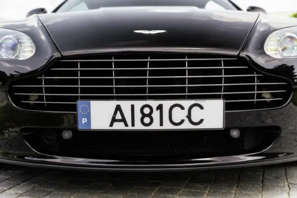 Aston Martin Vantage Coupe Sportshift 19