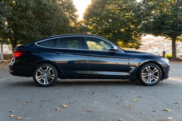 BMW 318 Gran Turismo d Auto Line Sport 30