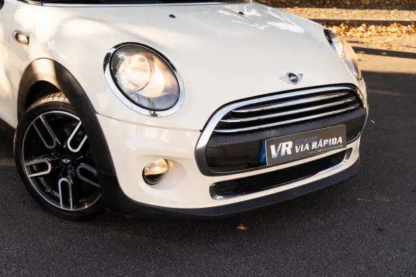 MINI 5 Portas One D 22