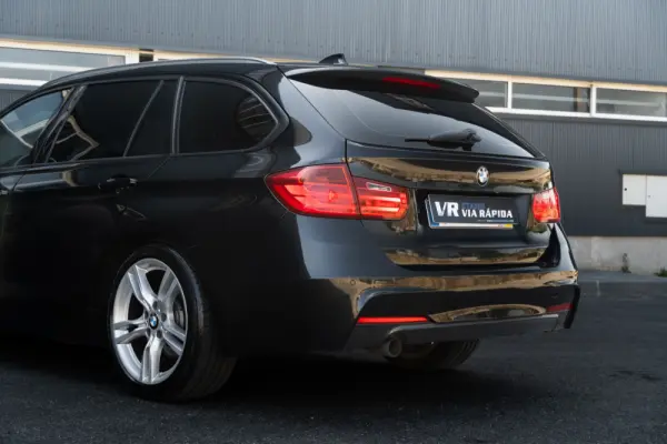 BMW 318 d Auto Line Sport 33