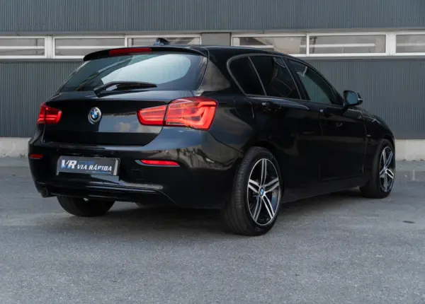 BMW 116 d Line Sport Shadow 4