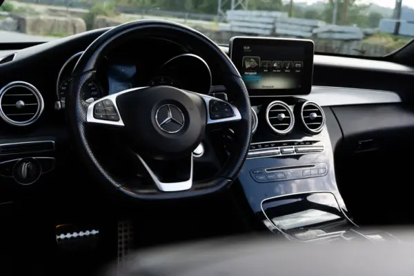 Mercedes-Benz C 220 d Cabrio 9G-Tronic AMG Line 10