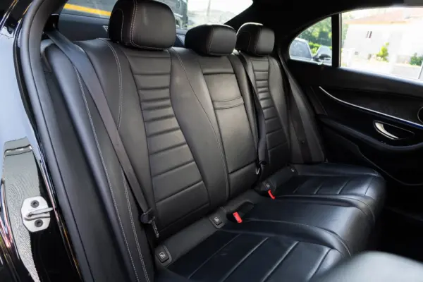 Mercedes-Benz E 220 d Avantgarde 46