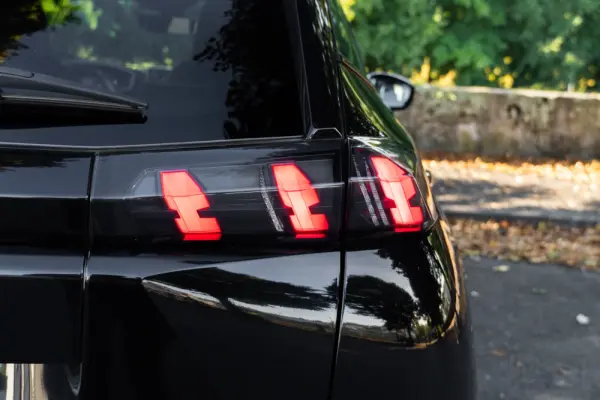 Peugeot 2008 1.2 PureTech GT 34