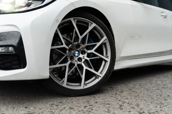 BMW 320 d Pack Desportivo M Auto 30