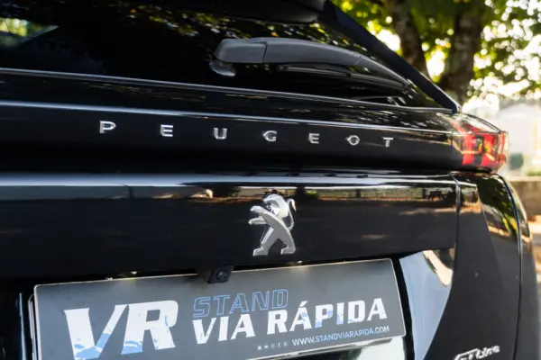 Peugeot 2008 1.2 PureTech GT 33