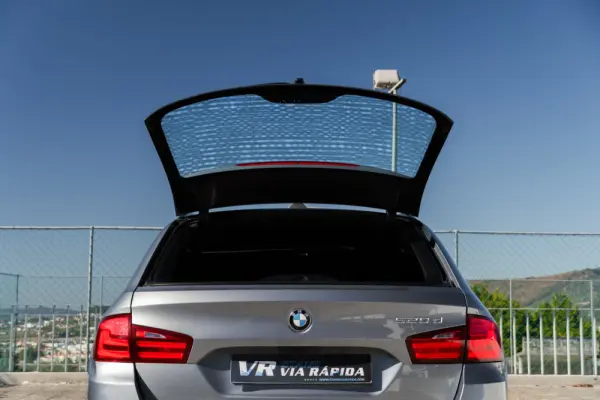 BMW 520 d Aut. Luxury Line 32