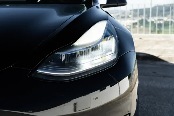 Tesla Model 3 Standard Range Plus RWD 27