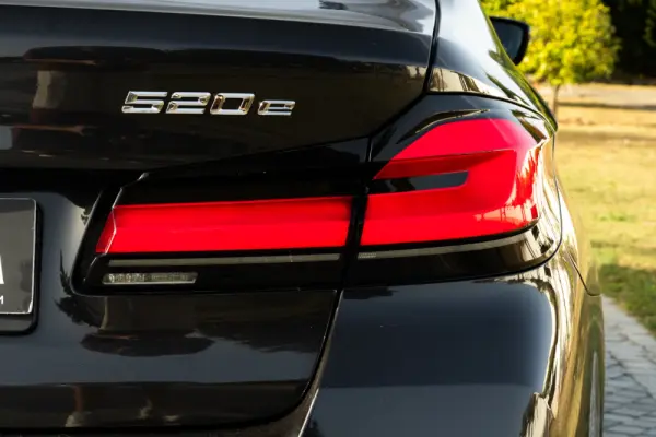 BMW 520 e Pack M 44