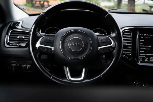 Jeep Compass 12