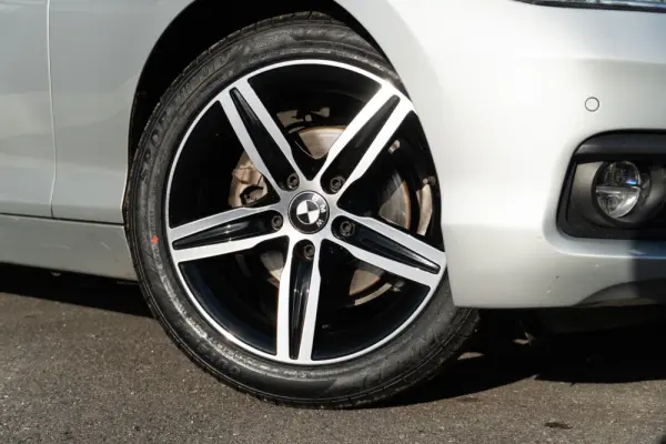 BMW 116 d Line Sport 25