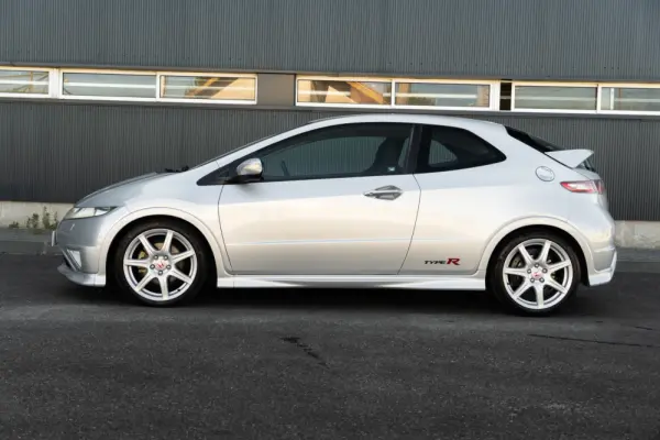 Honda Civic 2.0 Type-R 29