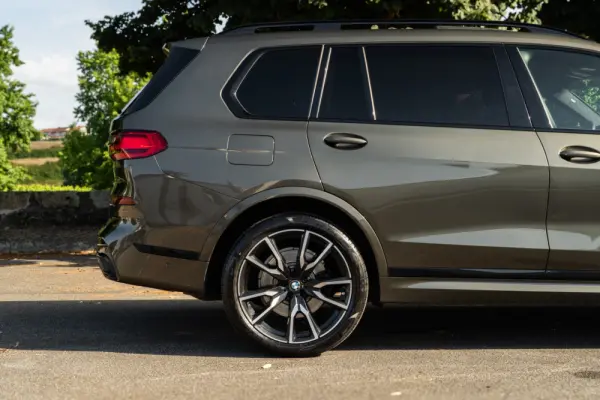 BMW X7 40 d xDrive Pack M 37