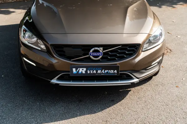 Volvo V60 Cross Country 2.0 D3 Momentum 25