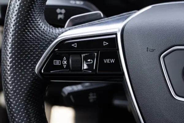 Audi e-tron Sportback 55 quattro S line 46