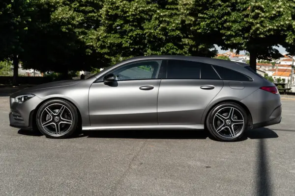 Mercedes-Benz CLA 180 d 7G-DCT AMG Line 32