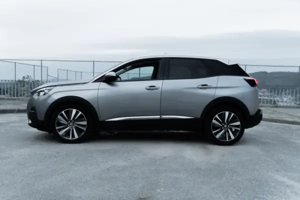 Peugeot 3008 1.6 BlueHDi GT Line 28