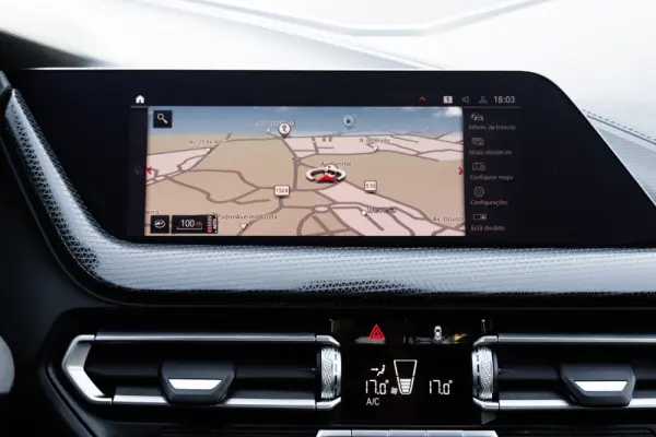BMW 218 Gran Coupé d Pack Desportivo M 13