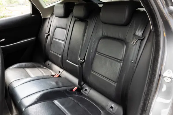 Jaguar E-Pace 2.0 i4D SE 9