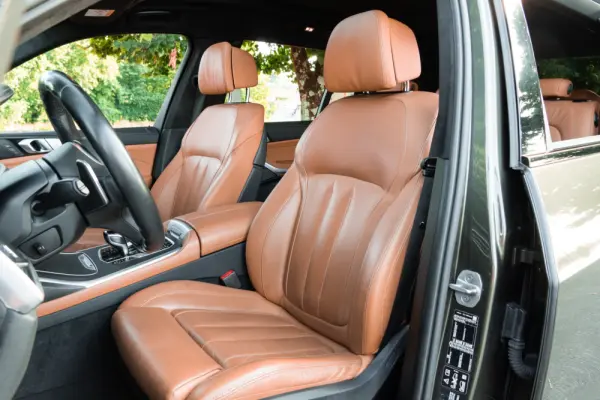 BMW X7 40 d xDrive Pack M 8