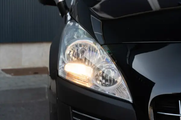 Peugeot 3008 1.6 HDi Allure 32