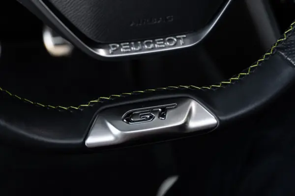 Peugeot 2008 1.2 PureTech GT 49