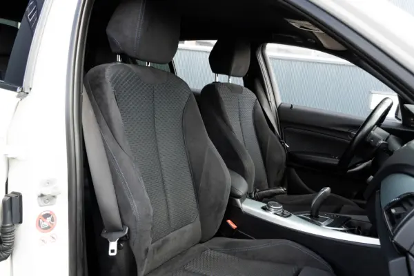 BMW 116 d Pack M Auto 8