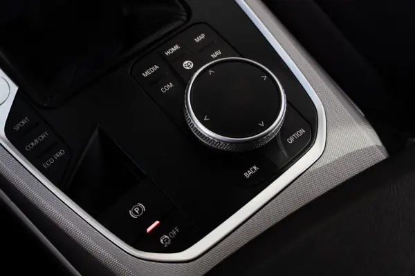 BMW 318 26