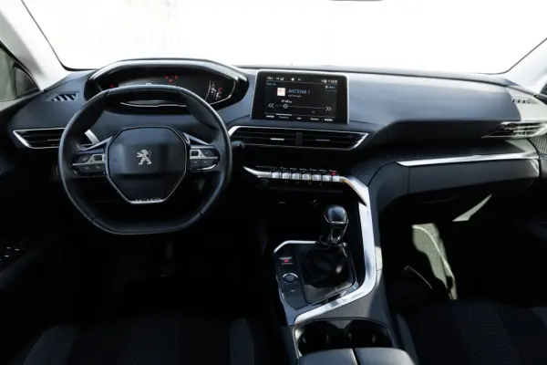 Peugeot 3008 1.5 BlueHDi Active Pack 7