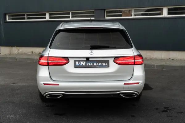 Mercedes-Benz E 220 D Avantgarde 5