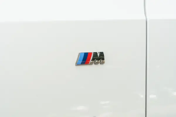 BMW 318 d Pack Desportivo M Pro Auto 60