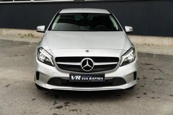 Mercedes-Benz A 180 d Style Plus Aut. 2