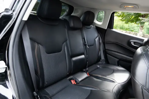 Jeep Compass 9