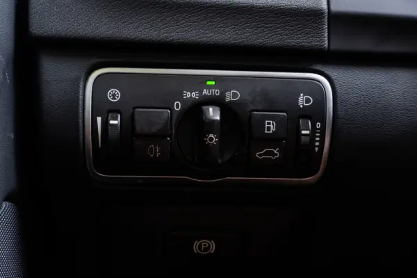 Volvo V60 Cross Country 2.0 D3 Momentum 45