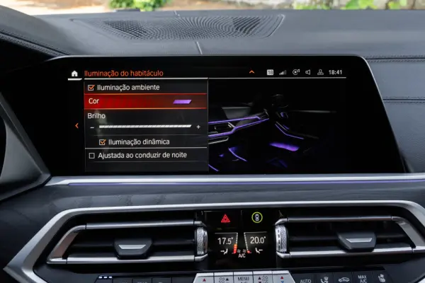 BMW X7 40 d xDrive Pack M 16