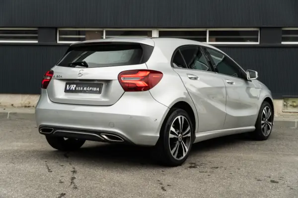 Mercedes-Benz A 180 d Style Plus Aut. 4
