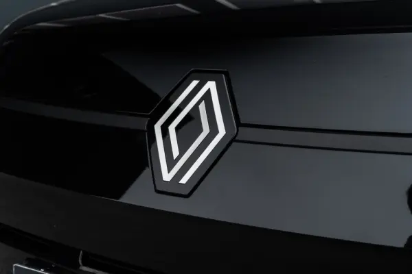 Renault 5 E-Tech 40 kWh Evolution Autonomia Urbana 31