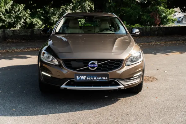 Volvo V60 Cross Country 2.0 D3 Momentum 2