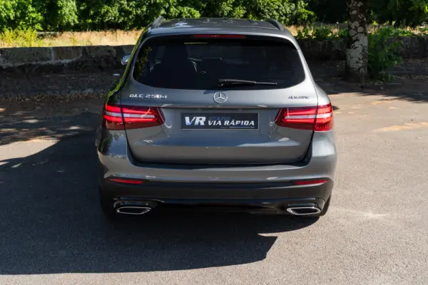 Mercedes-Benz GLC 250 d 4-Matic 5